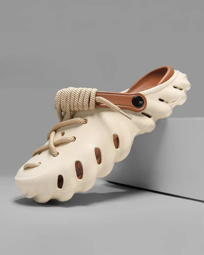 ZENO LACED CLOGS