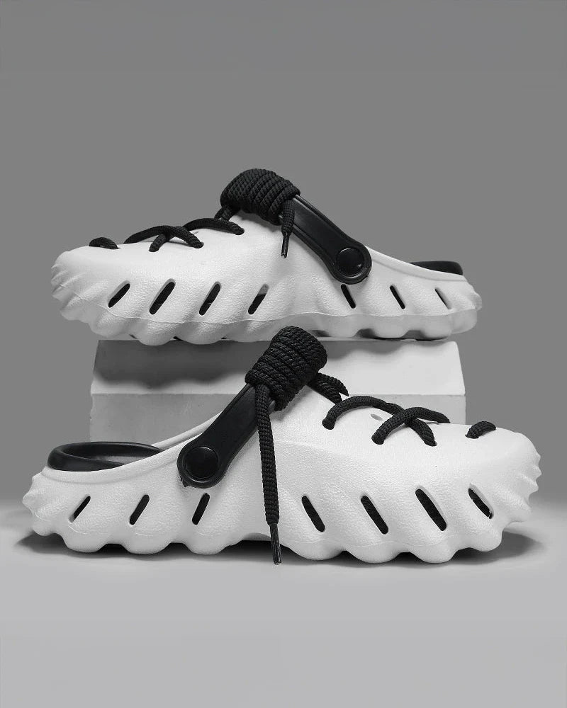 ZENO LACED CLOGS