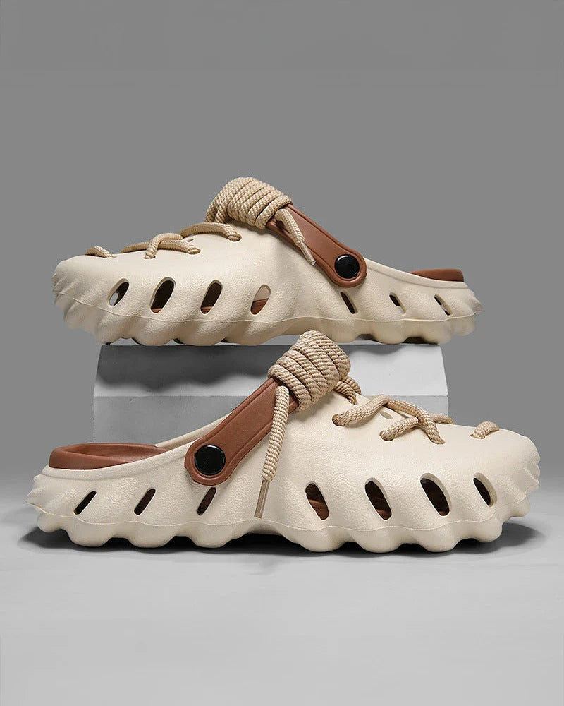 ZENO LACED CLOGS