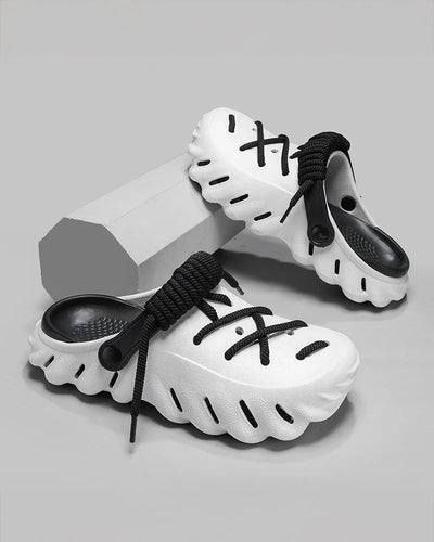 ZENO LACED CLOGS
